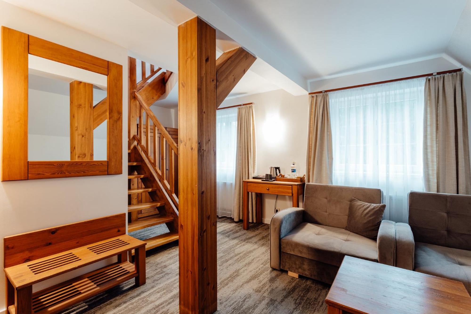 Hotel Mikulasska Chata Демяновская долина Экстерьер фото